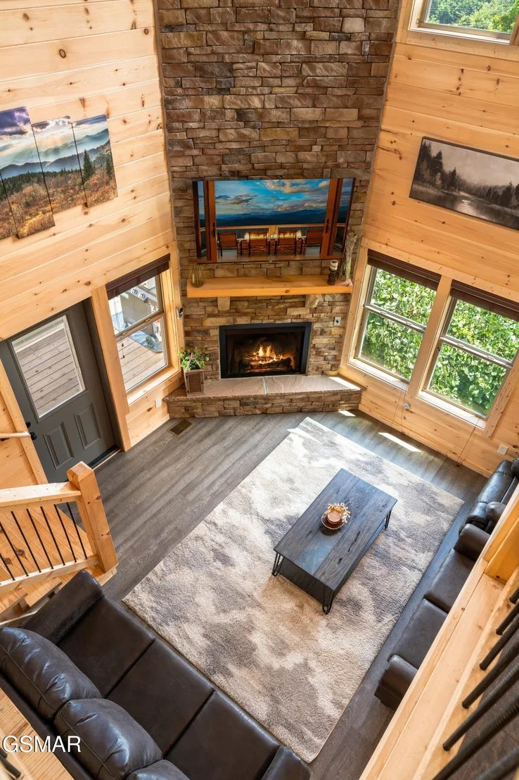 Photo of 812 Peak Lp Way