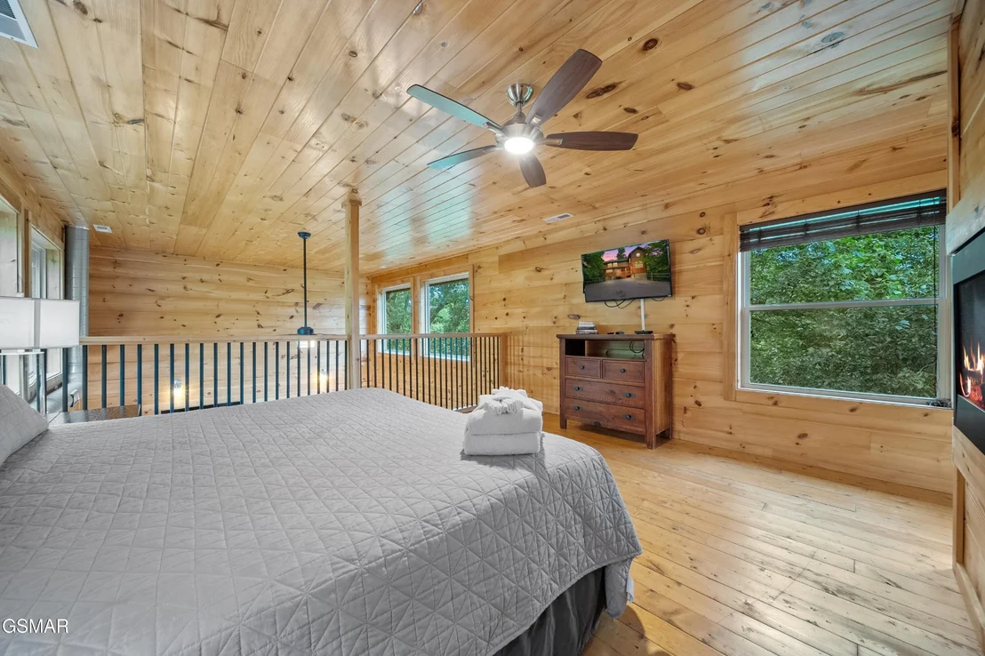 Photo of 430 Mountain Alpine Way