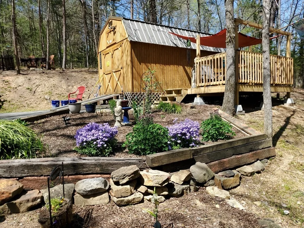 Photo of 2104 Matt Road