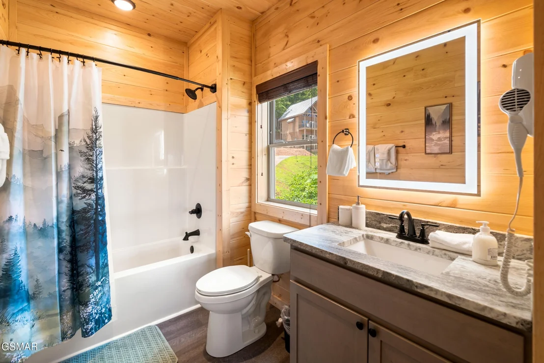 Photo of 812 Peak Lp Way