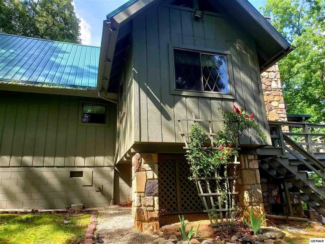 Photo of 3379 Chinquapin Drive