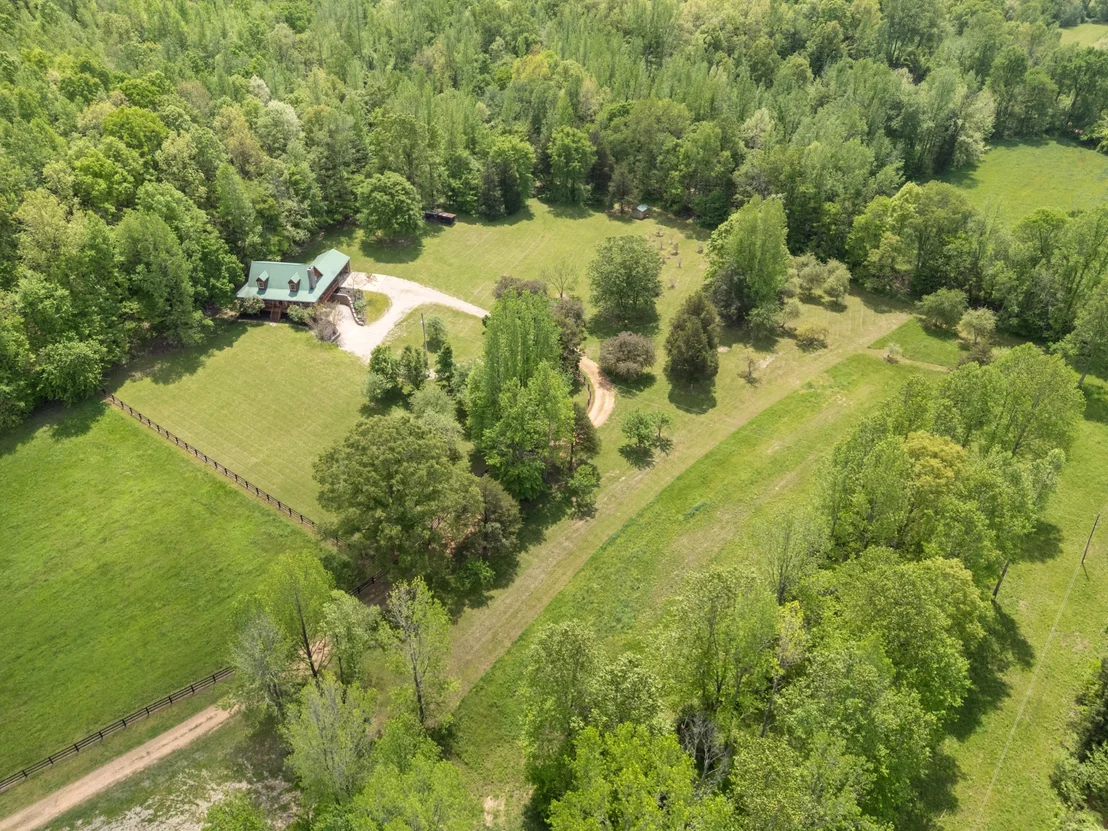 Photo of 1055 Wades Branch Rd