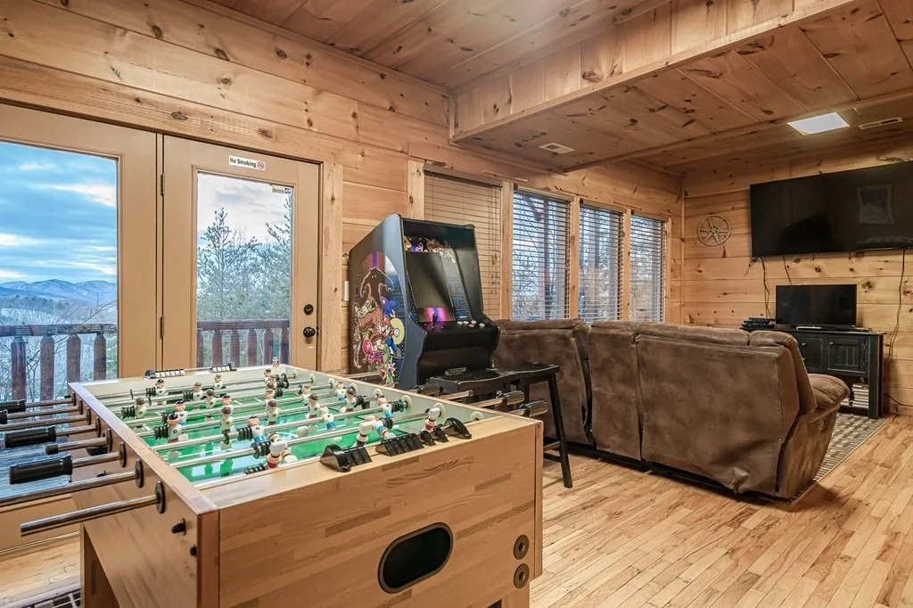 Photo of 943 Falcon View Way