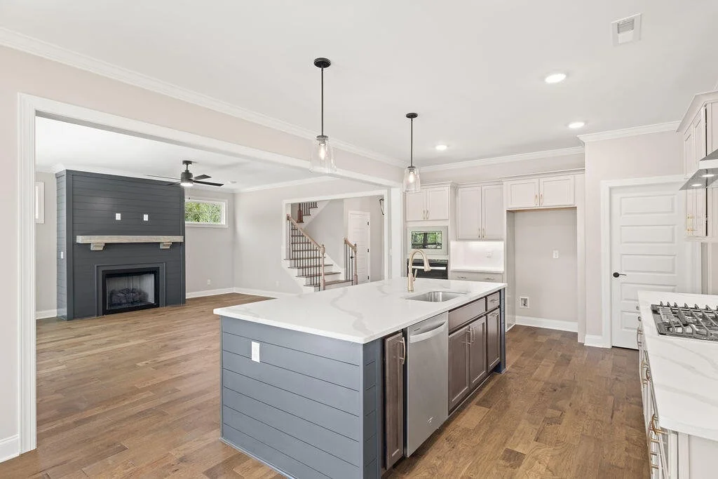 Photo of Unit 202 at 3582 Windmill Way