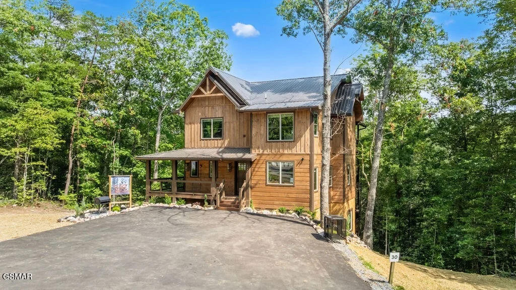 Photo of 1340 Mountain Ash Way