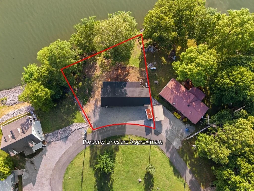 Photo of 774 Ridge Dr