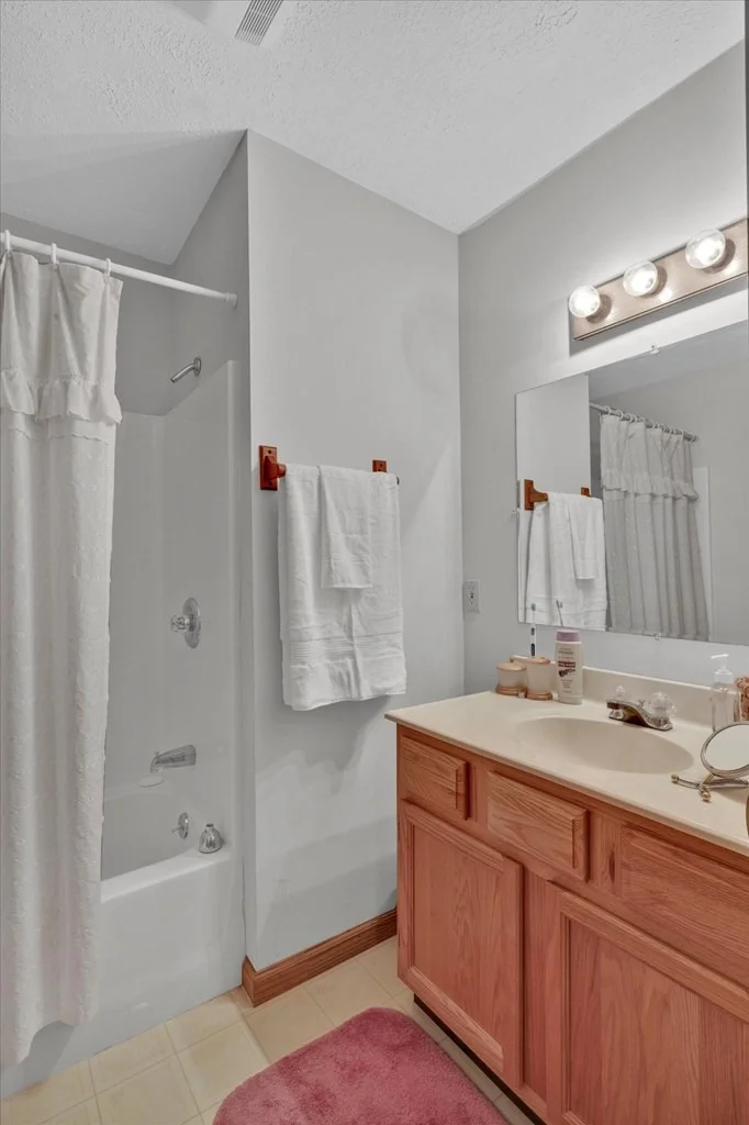 Photo of 4364 Dahlgren Way