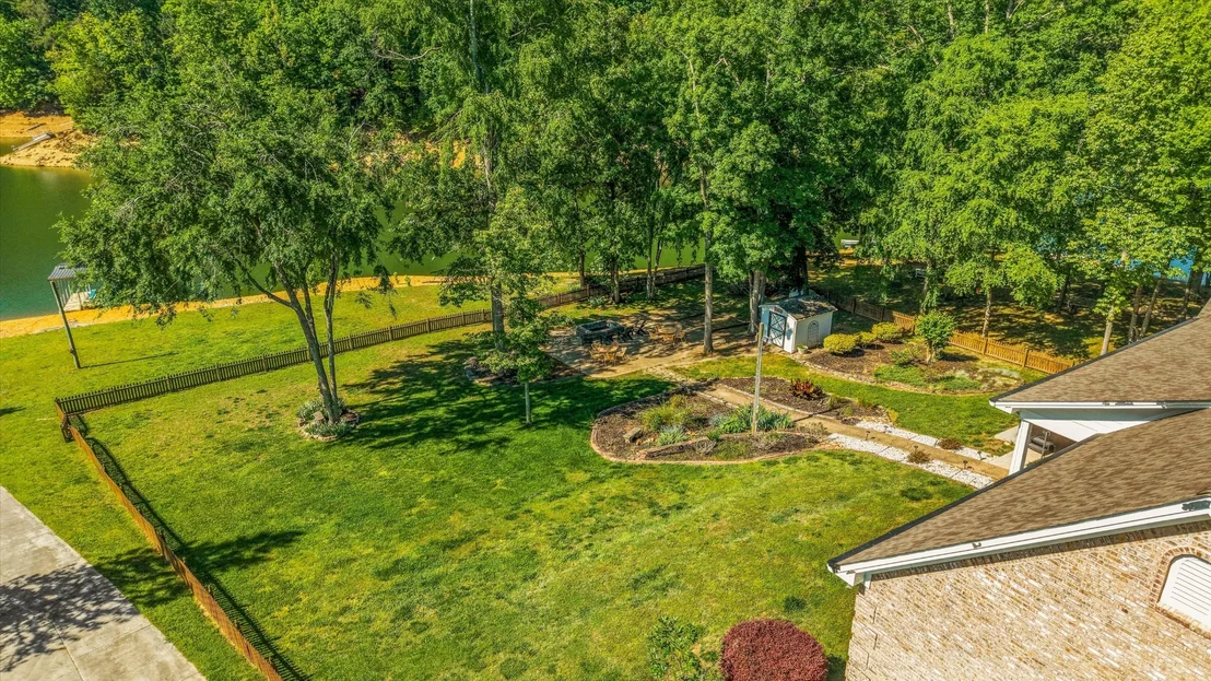 Photo of 2177 Riverview Dr