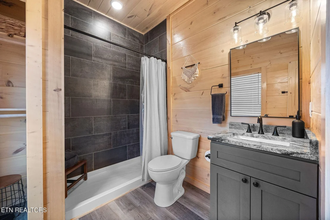 Photo of 519 Warbonnet Way