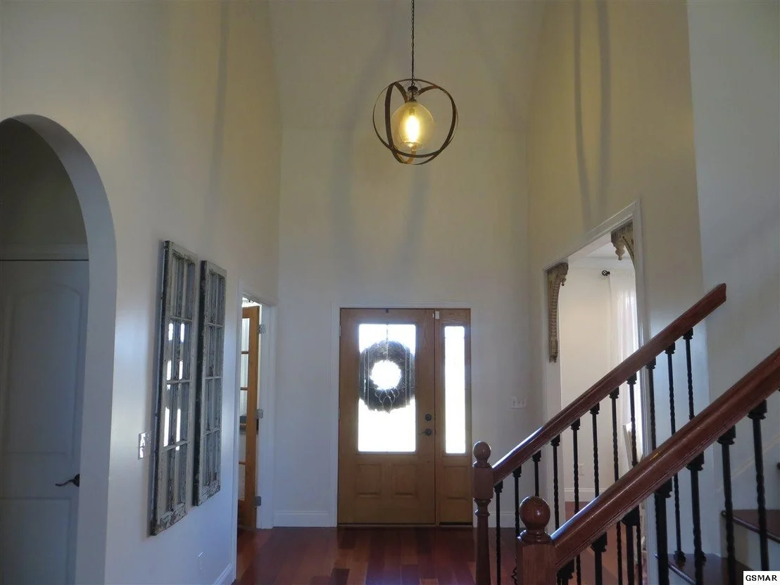 Photo of 1469 Robert Ridge
