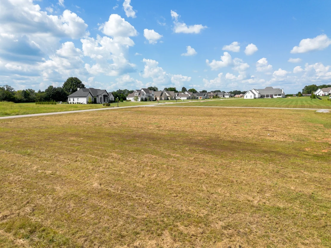 Photo of 541 Graham Cir