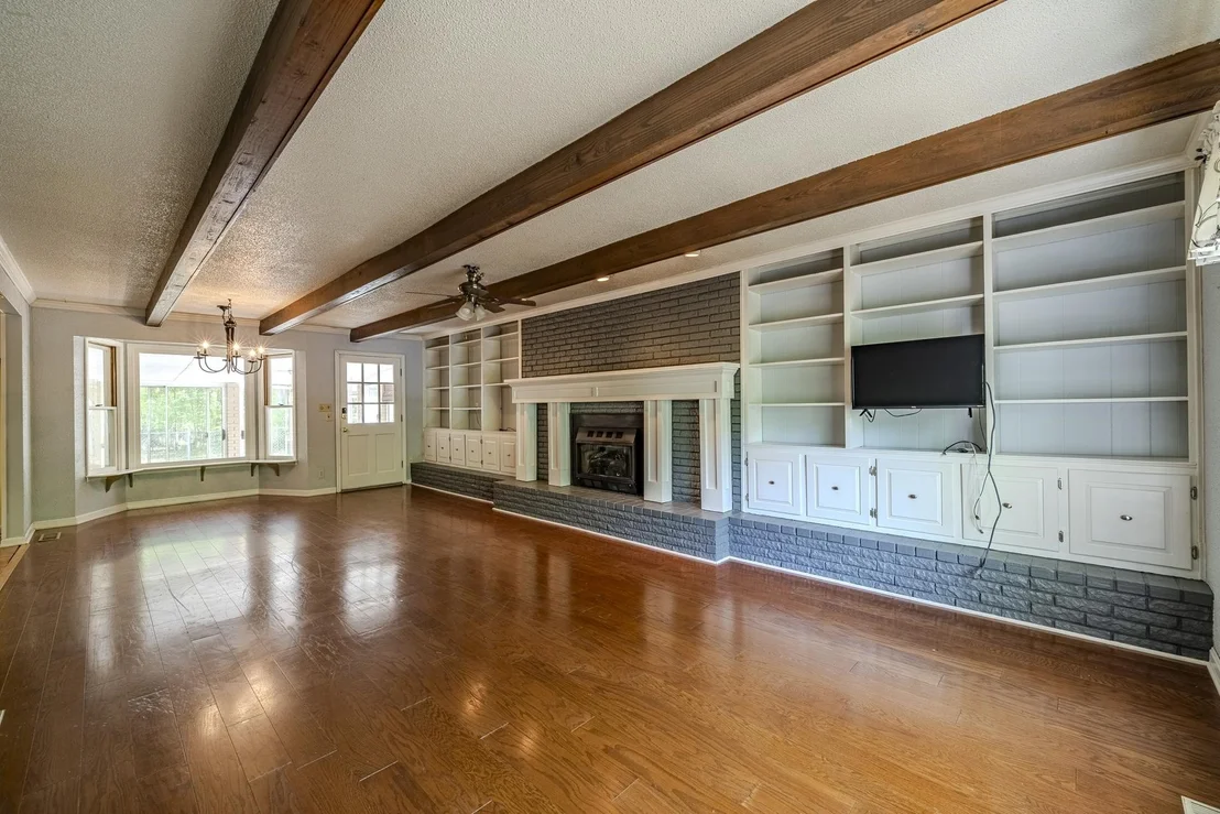 Photo of 101 BOB ST