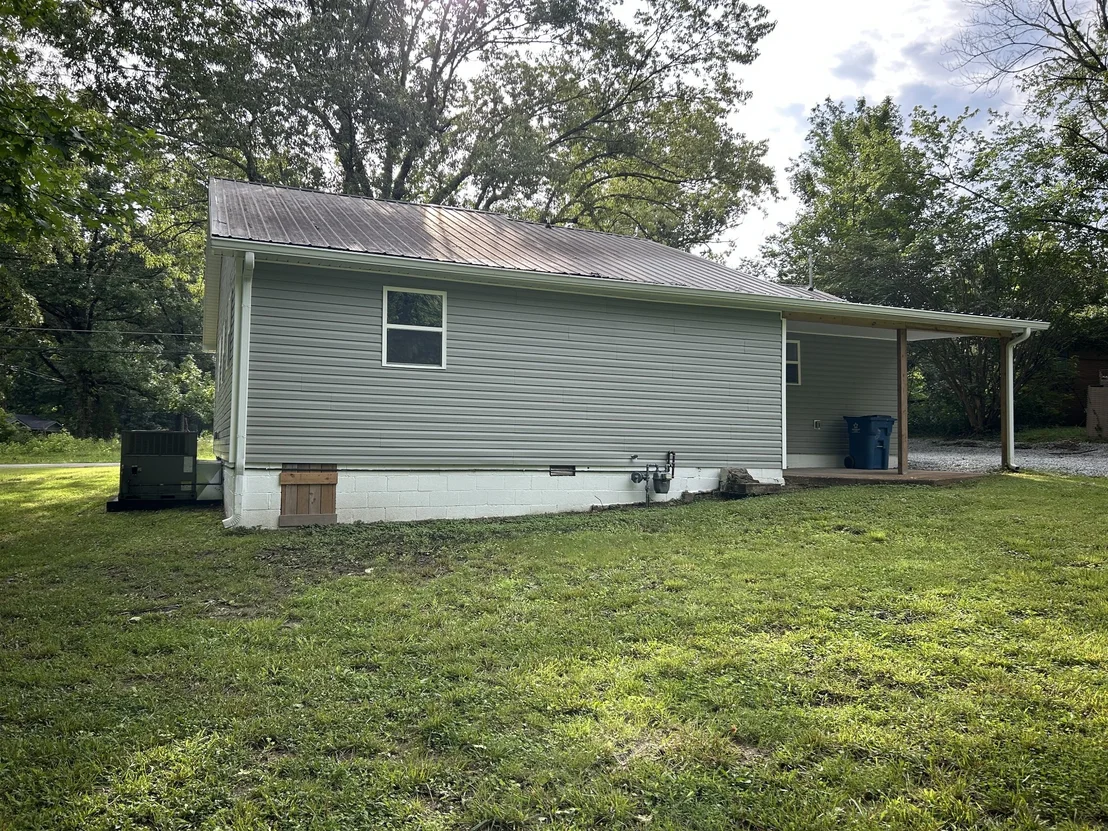 Photo of 161 Post Oak Ave
