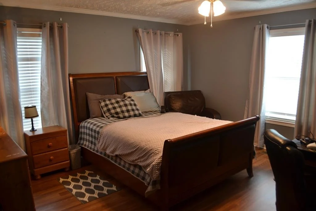 Photo of 3949 Roundtop Drive