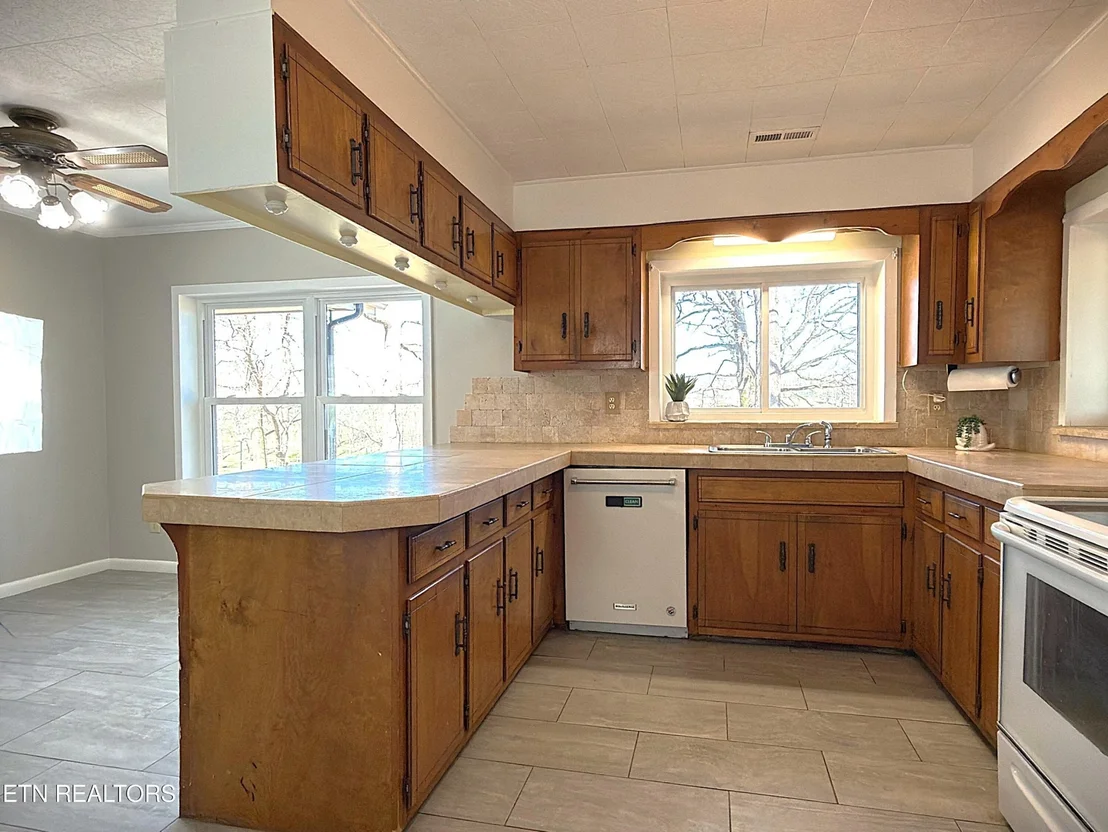Photo of 1152 Dogwalk Rd