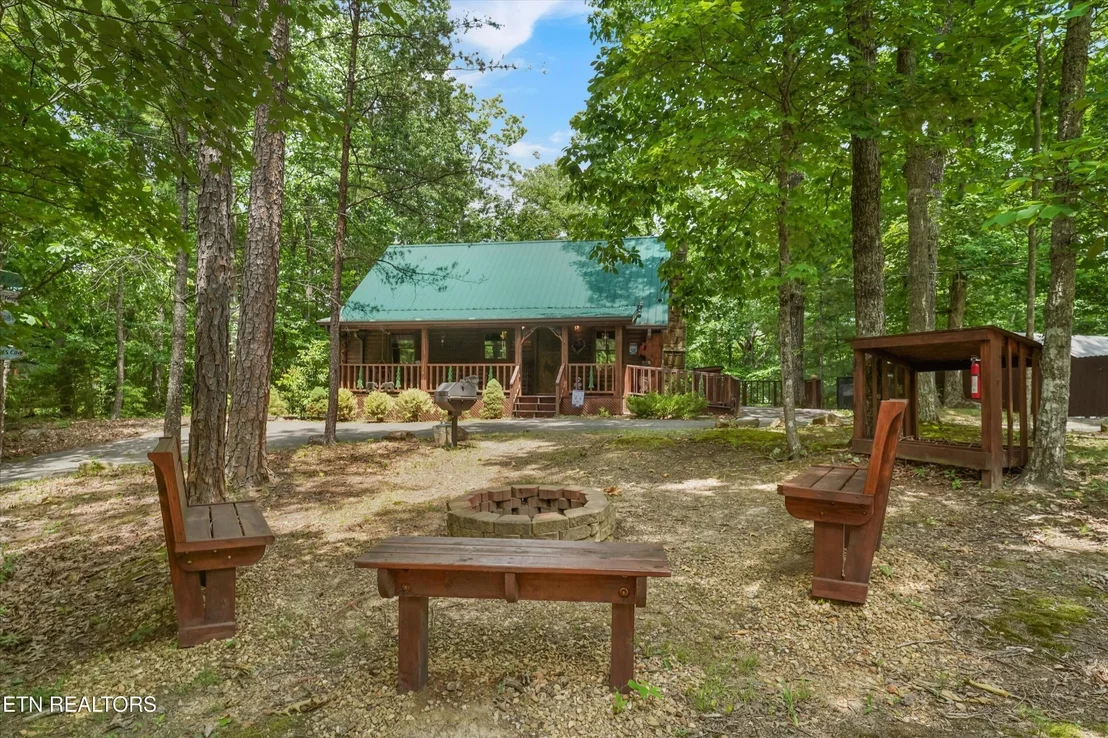 Photo of 2308 Hidden Mountain Rd
