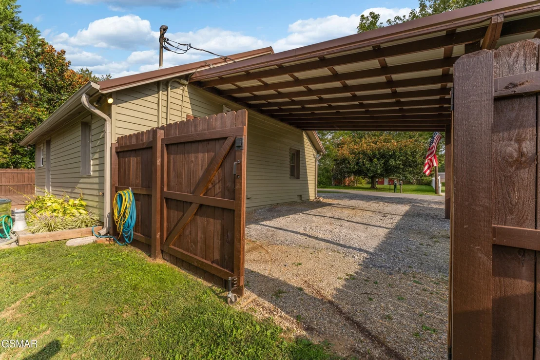 Photo of 310 Two View Road