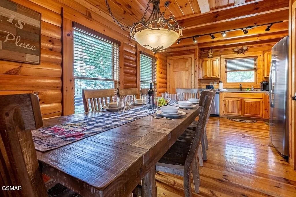 Photo of 2512 Laurel Point Way
