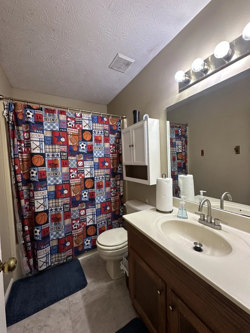 Photo of 133 Buttonwood Dr
