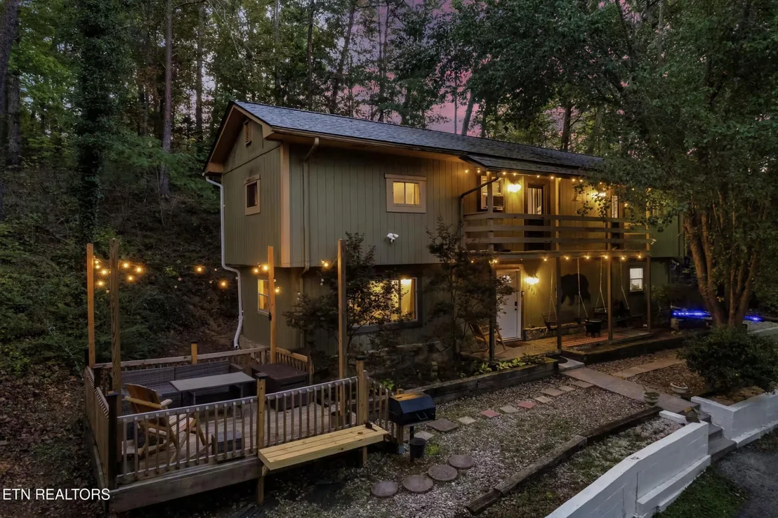 Photo of 2831 Lost Valley Drive