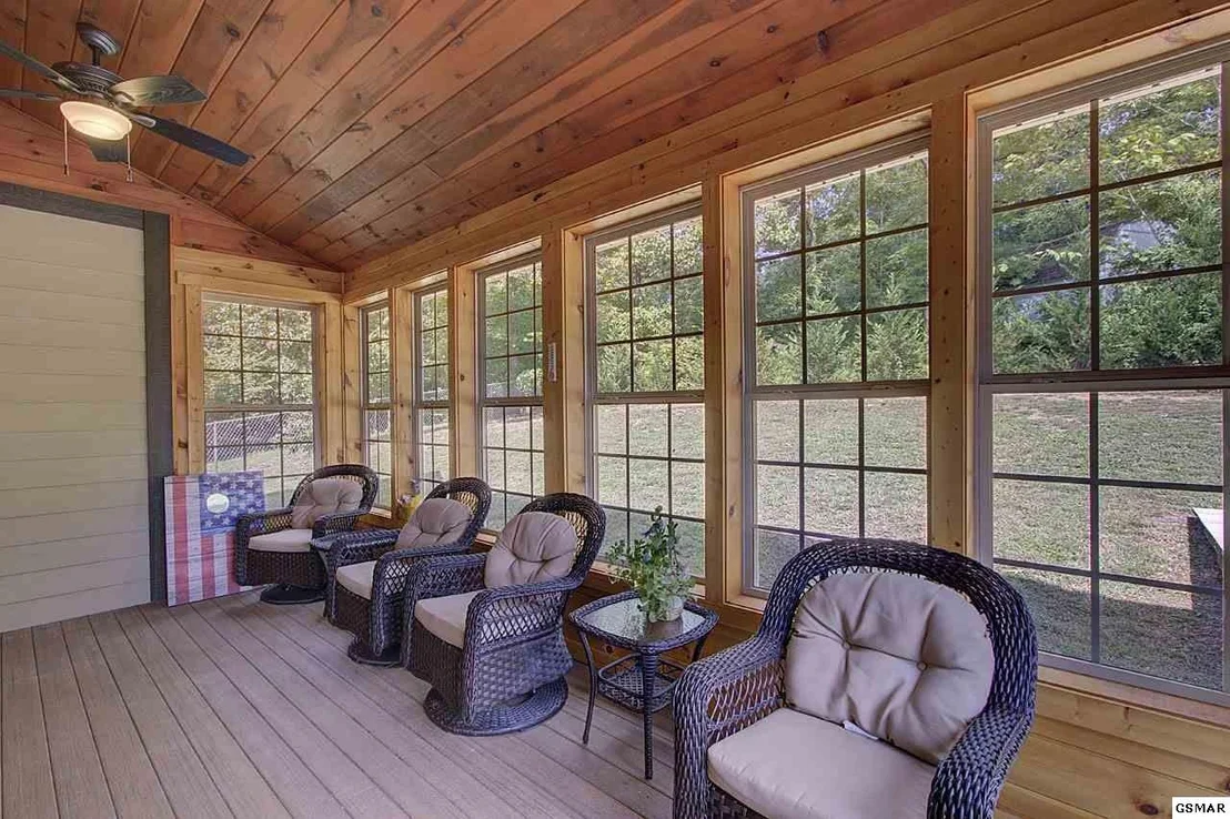 Photo of 712 Pleasant Valley Drive