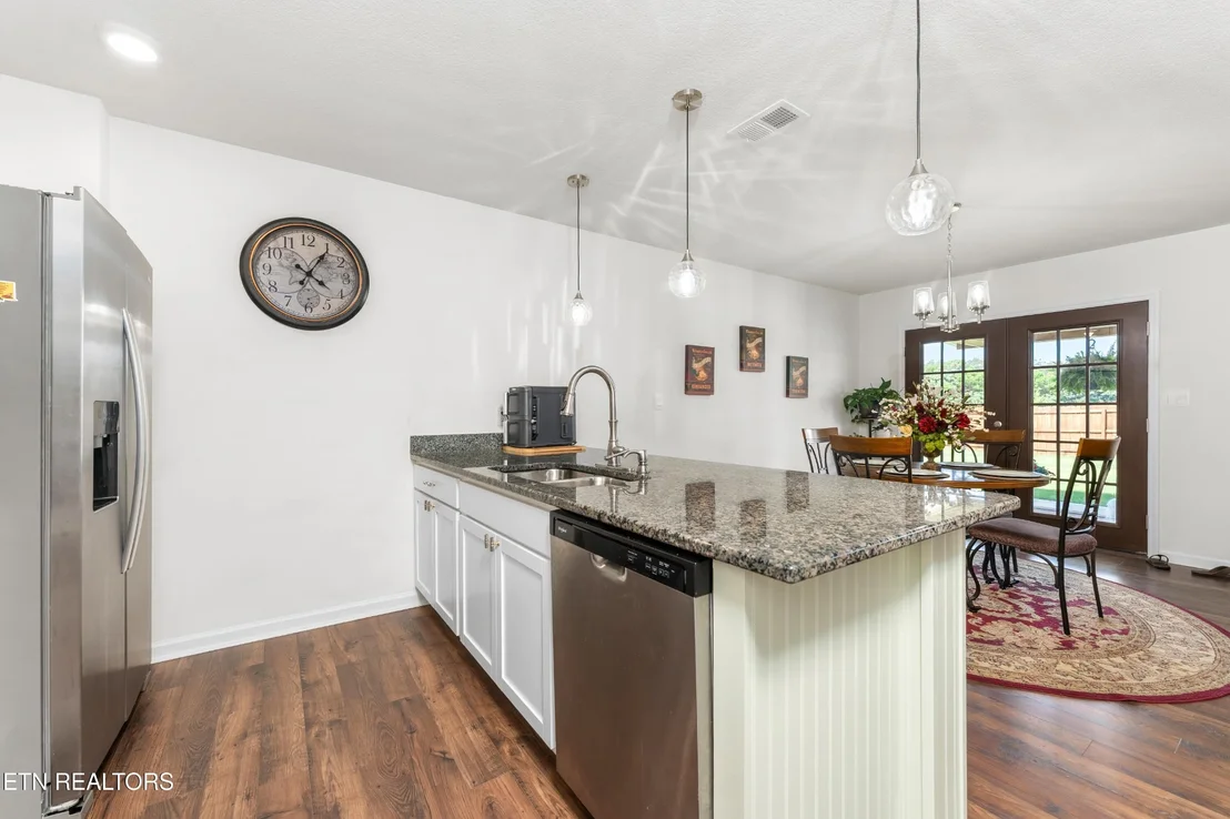 Photo of 180 Crescent Circle