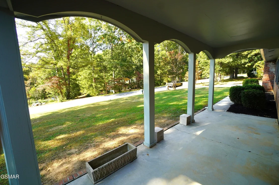 Photo of 564 Whippoorwill Drive
