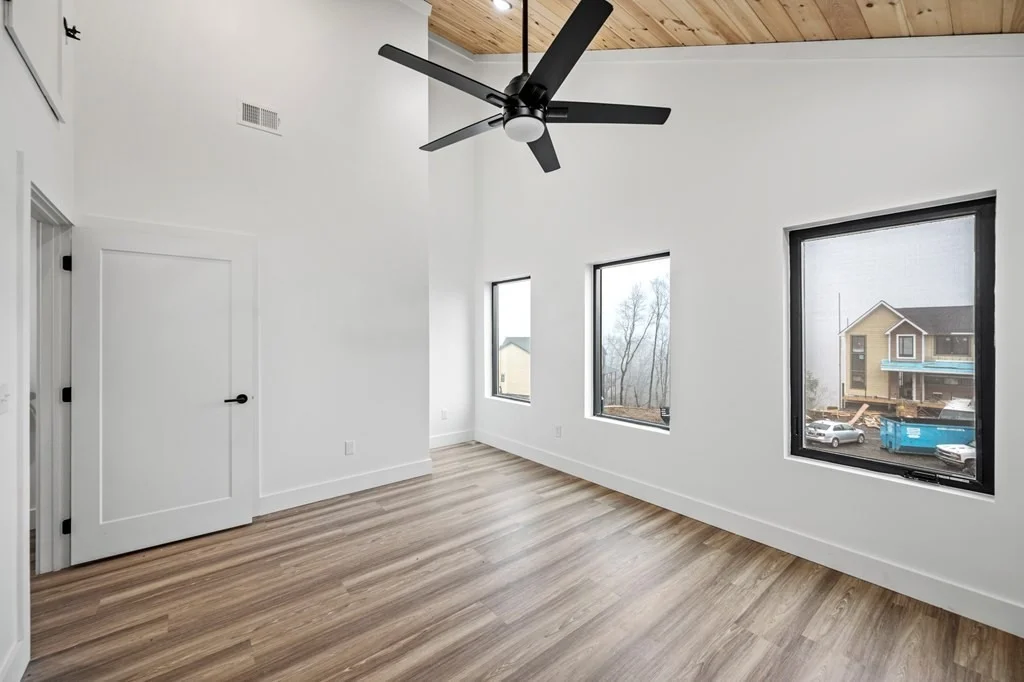 Photo of 414 Compass Point Way