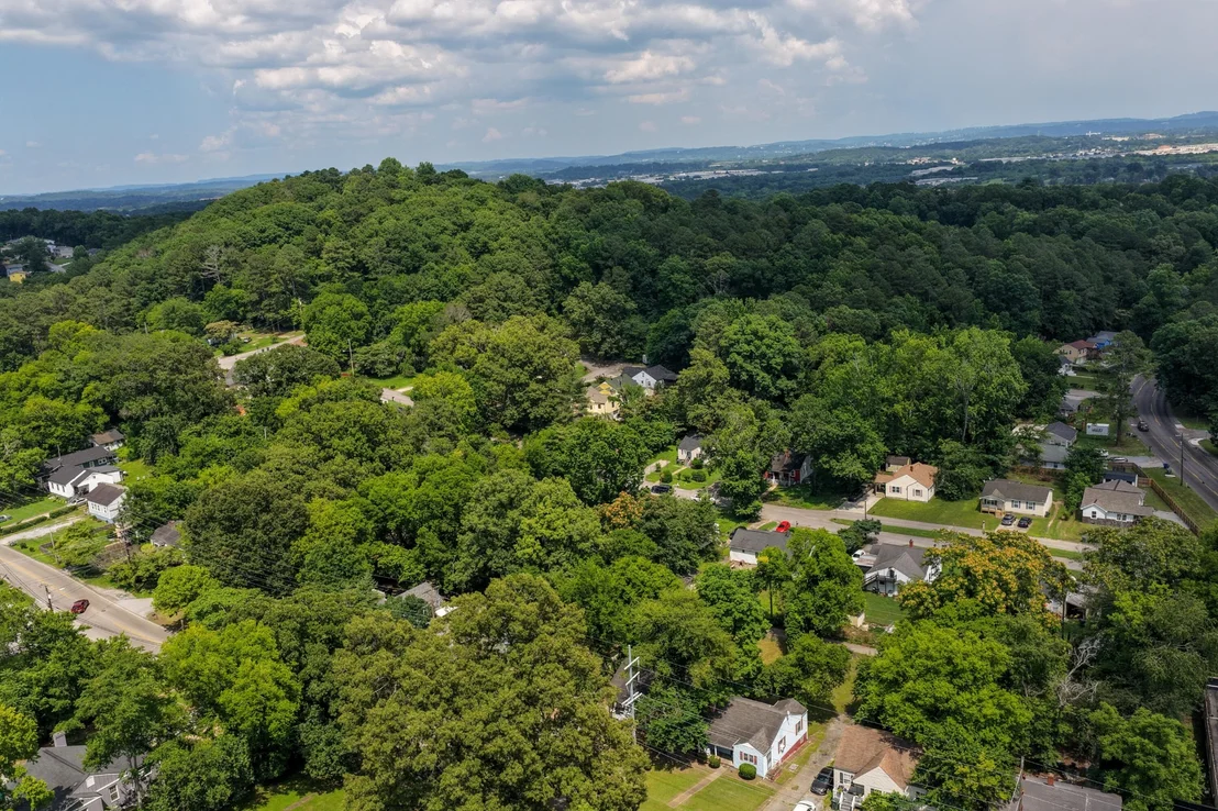 Photo of 1704 Tunnel Boulevard