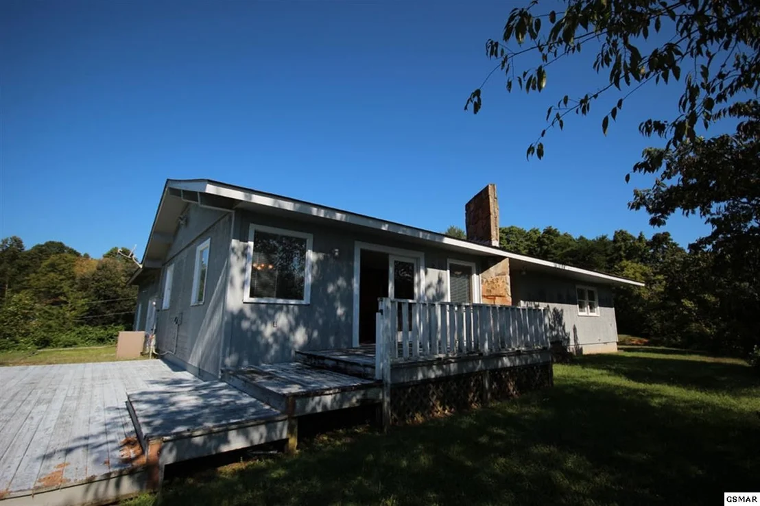 Photo of 2324 Goldrush Road
