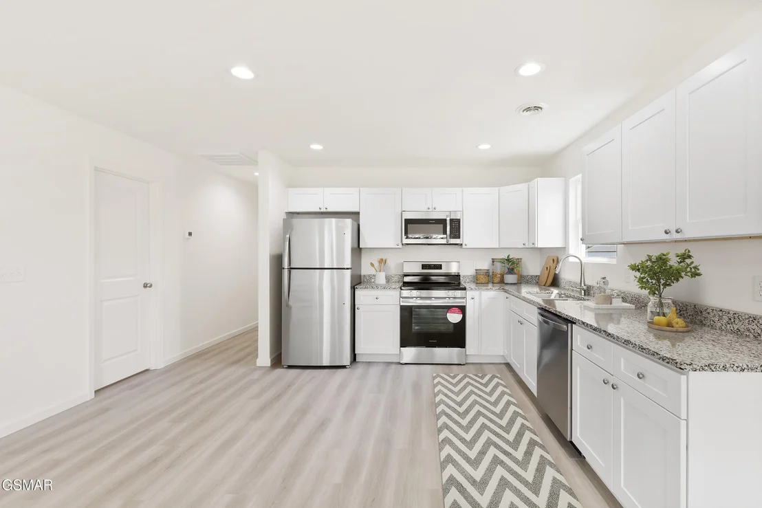 Photo of 210 Baylor Avenue