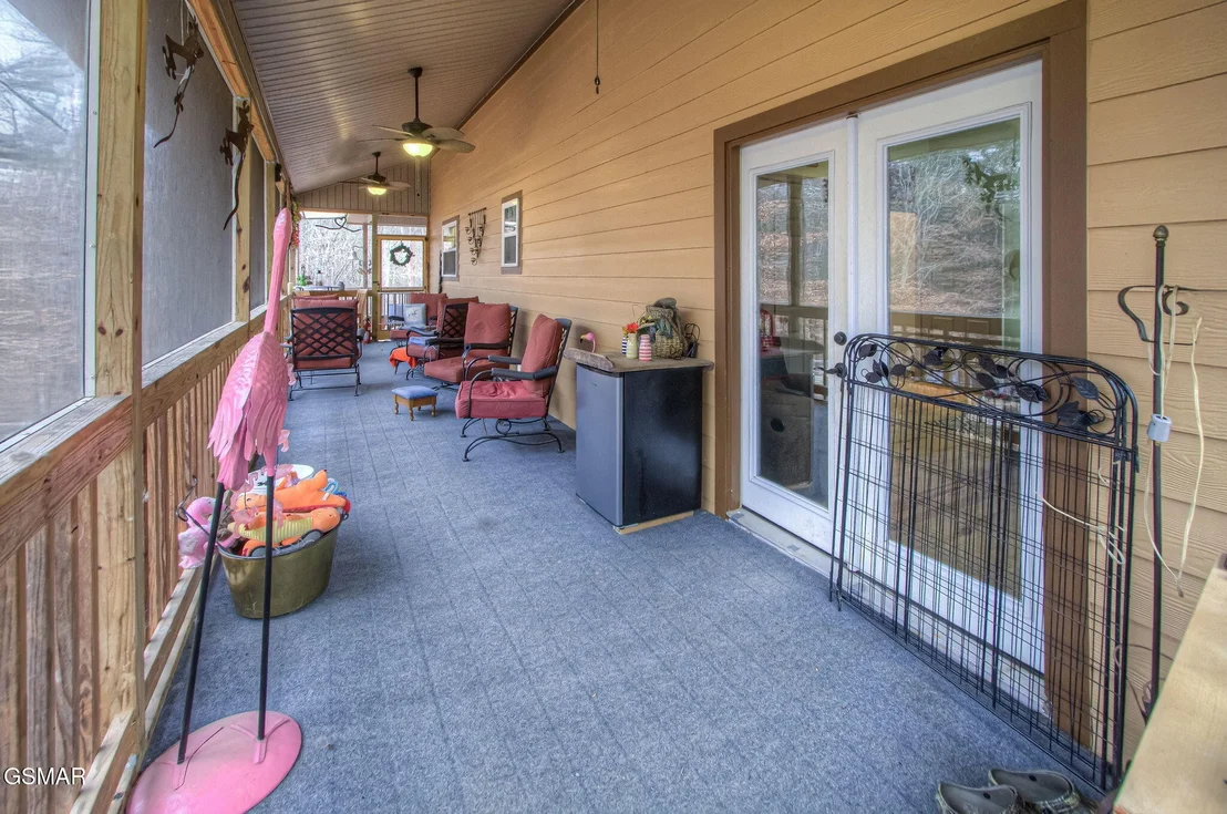 Photo of 3875 Poplar Lane