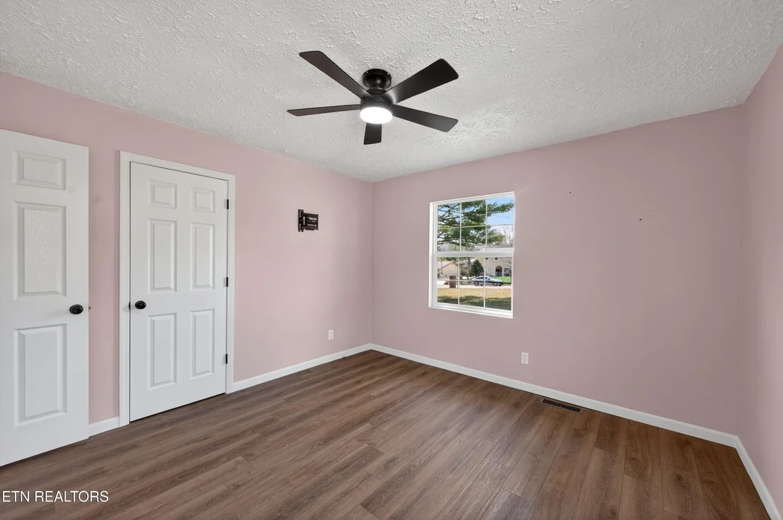 Photo of 1205 Hoss Rd