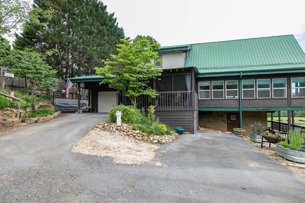 Photo of 2918 Will Bryan Road