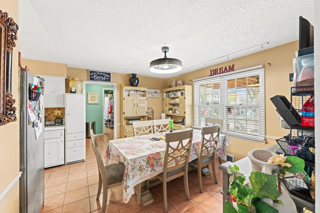 Photo of 2593 LANRICK CV