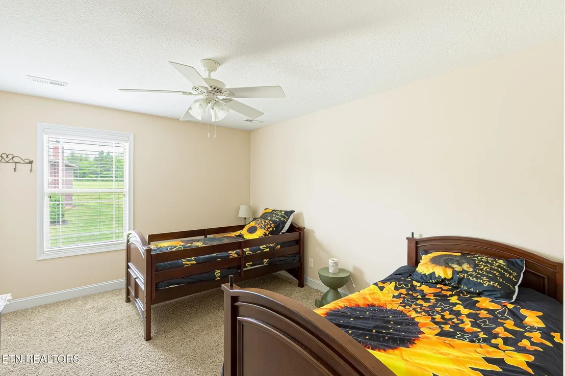 Photo of 121 Twilight Blvd