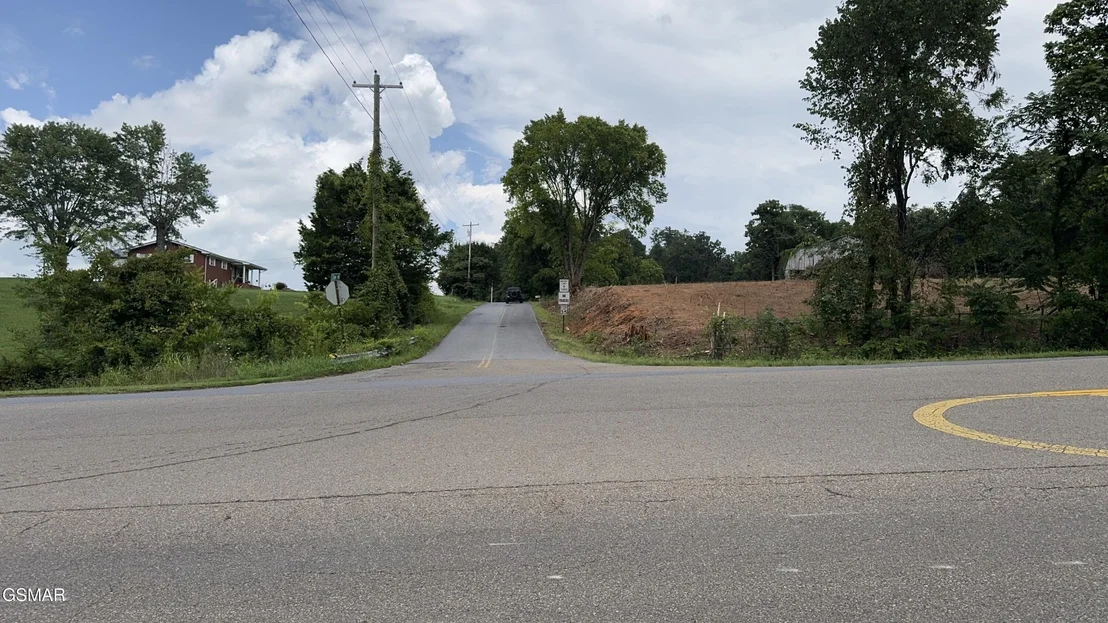 Photo of 415 W Highway 25 70