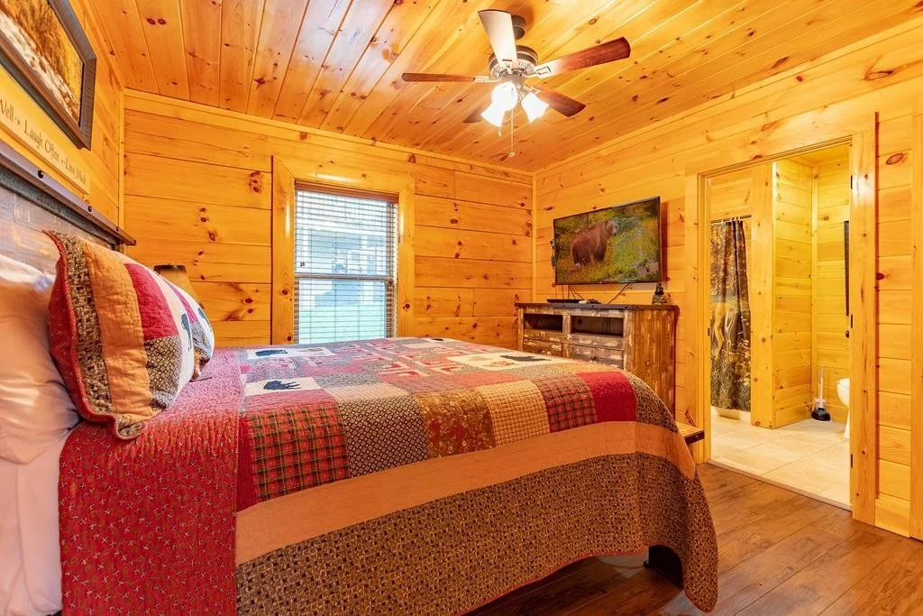 Photo of Unit BEARCREEKSPLASH at 1108 Antelope Way