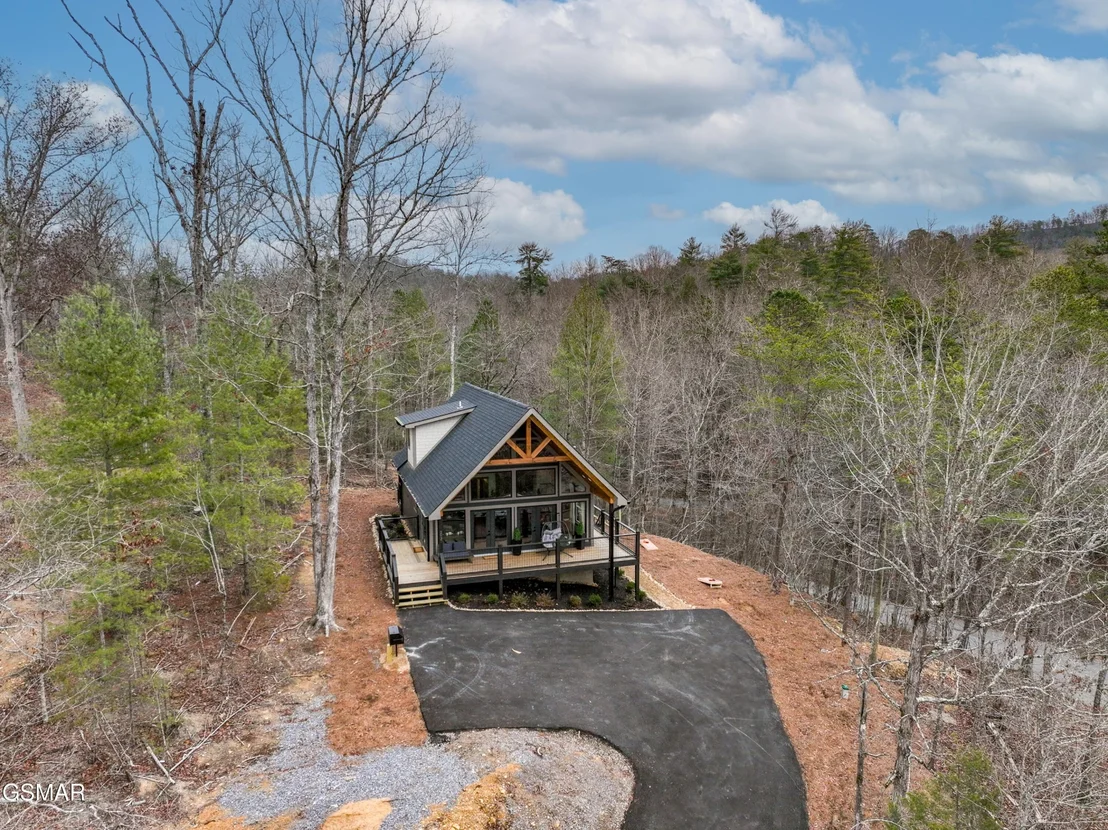 Photo of 2937 Bear Mountain Lane