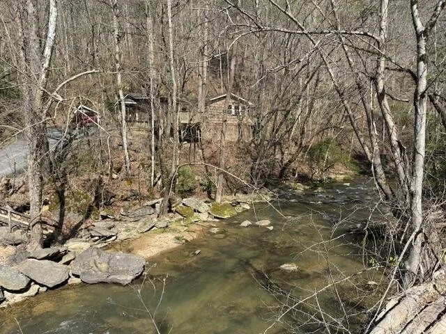 Photo of 2002 Hidden Hollow Way