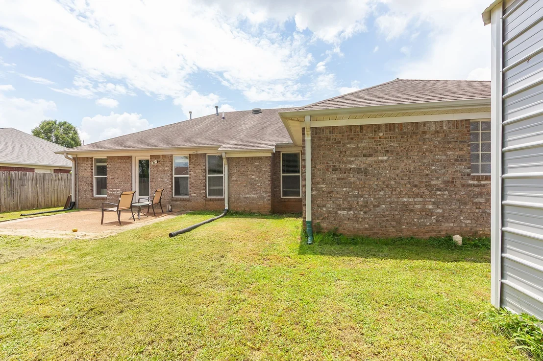 Photo of 163 Romie Dr