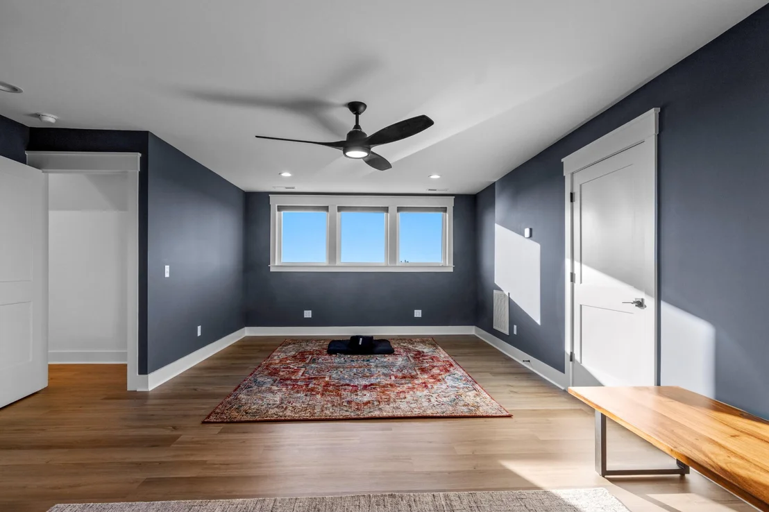 Photo of 925 Sunset Circle