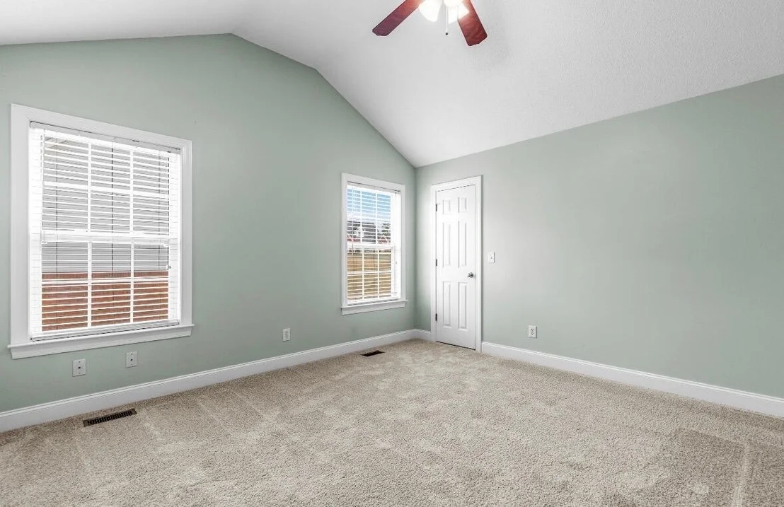 Photo of 433 Stanford Dr