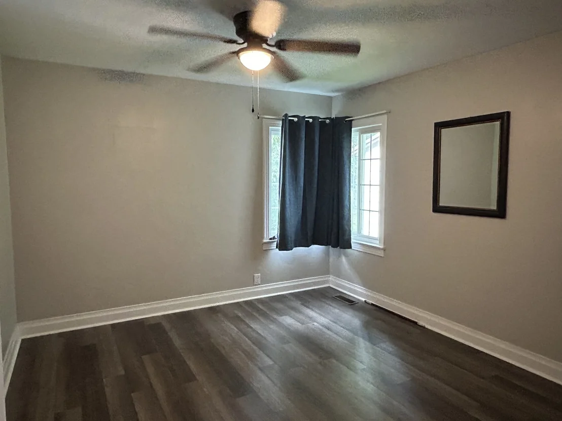 Photo of 128 Sunset Ave