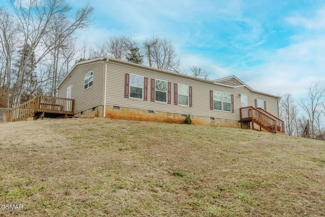 Photo of 1738 Dumplin Loop Road