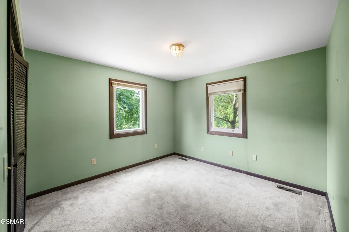 Photo of 2369 Goldrush Road