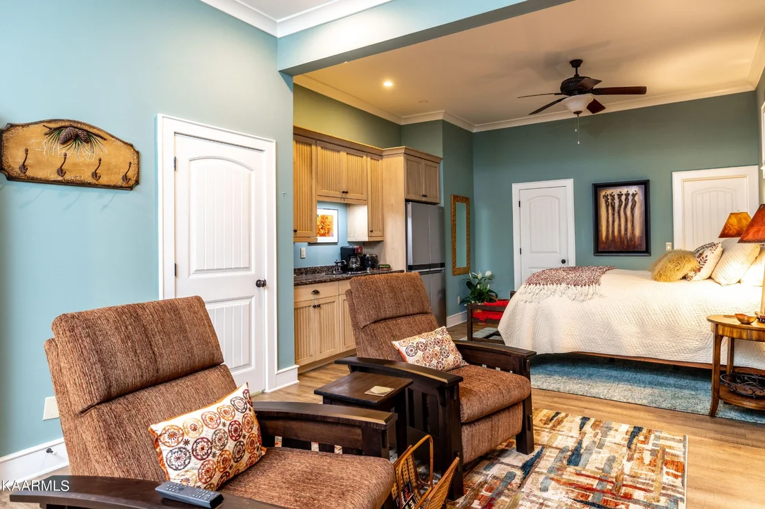 Photo of 118 Sunshine Way