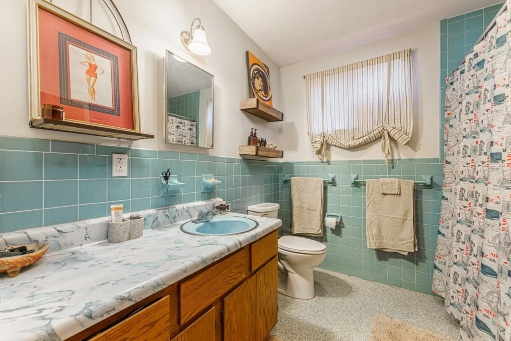 Photo of 1005 Outer Drive
