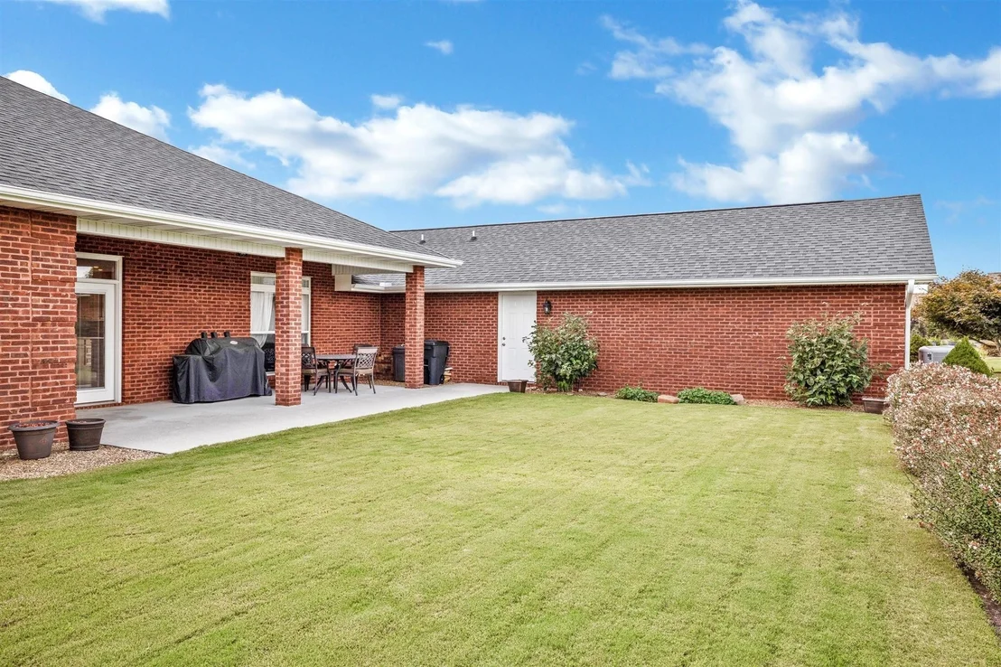 Photo of 1037 Southwind Circle