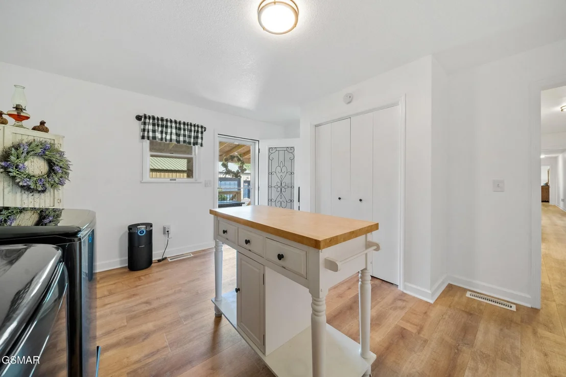 Photo of 370 Ailey Road